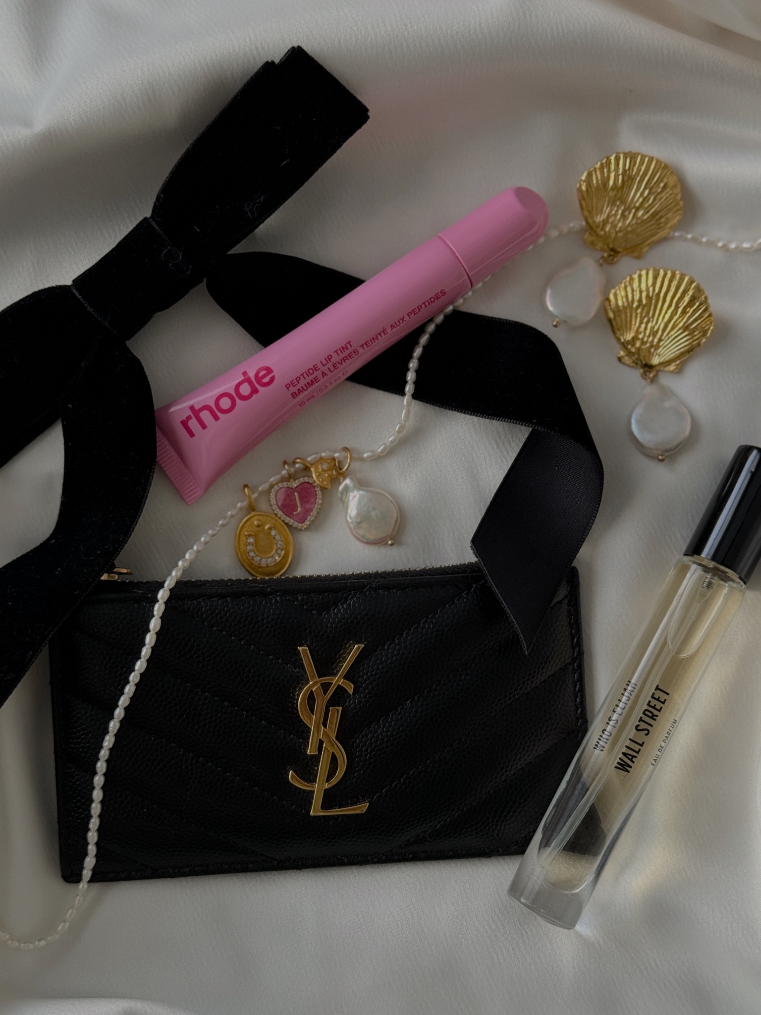 Girly pop  things 🎀✨ 

#LTKFindsUnder100 #LTKBeauty #LTKStyleTip