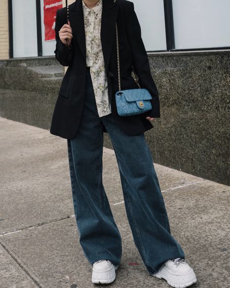 Blazer + jeans uniform 🖤

#LTKstyletip