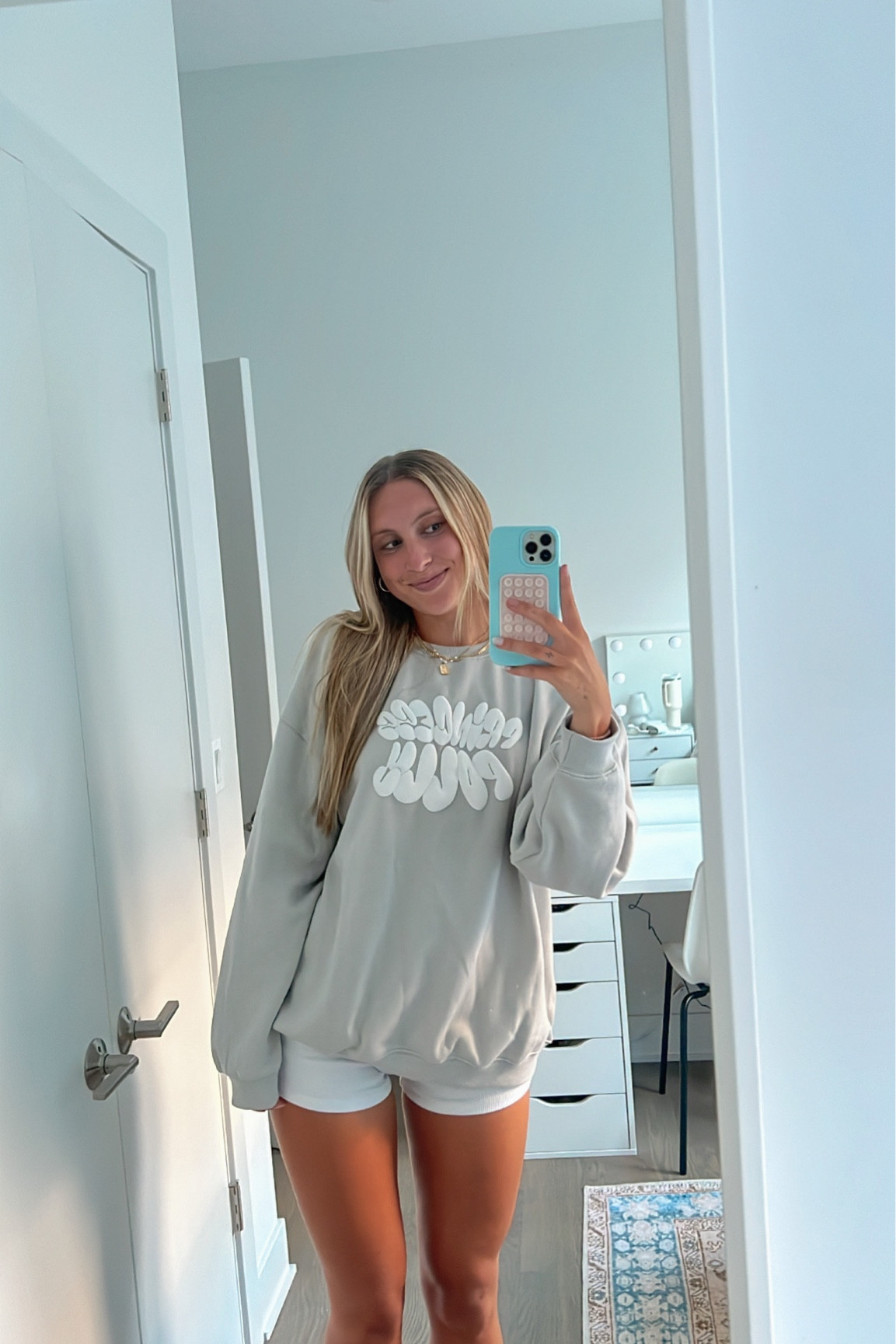 post work cozy fit ☁️