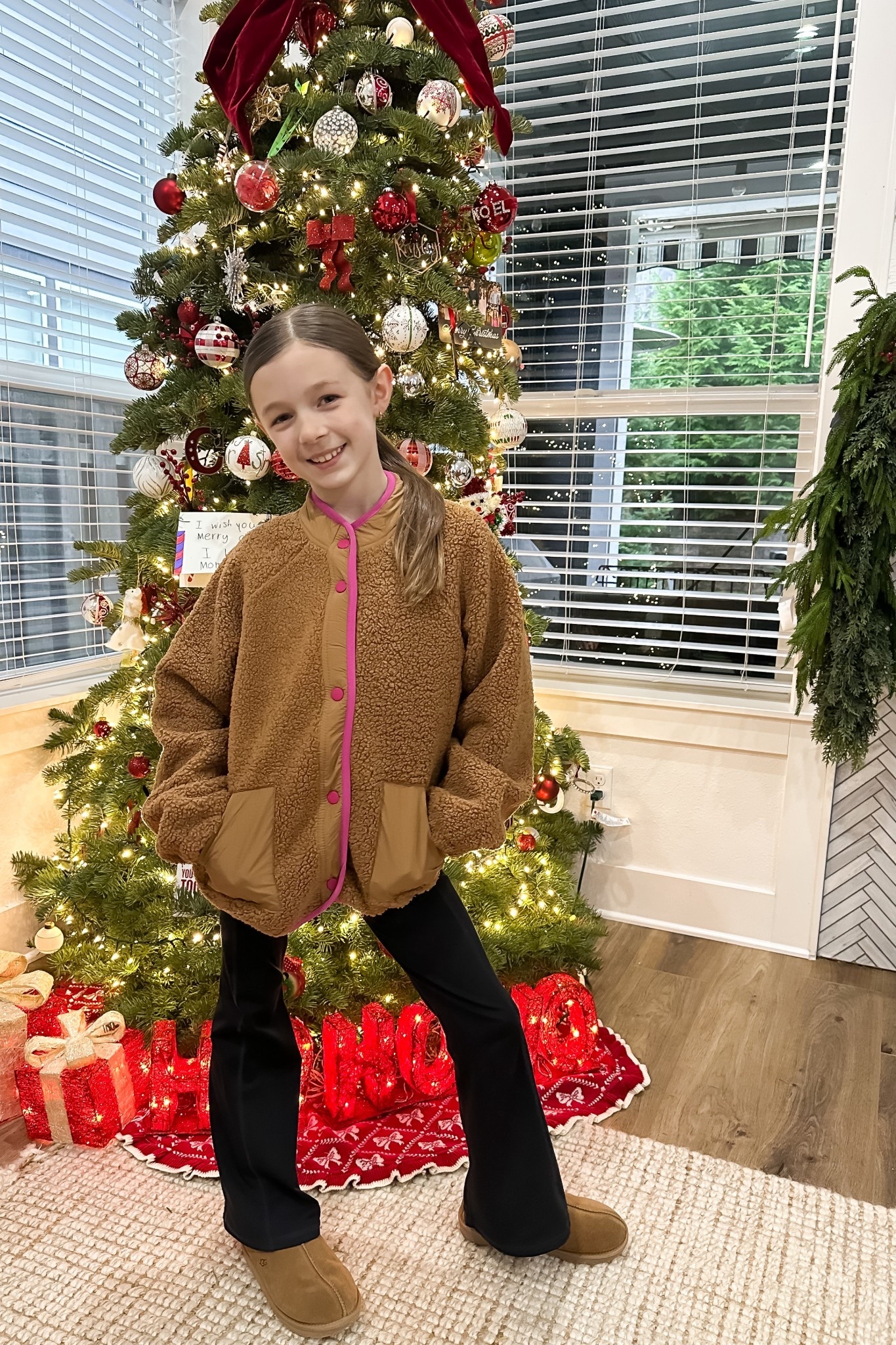 Girls fleece flu Dee $11!! 

#LTKSaleAlert #LTKGiftGuide #LTKKids