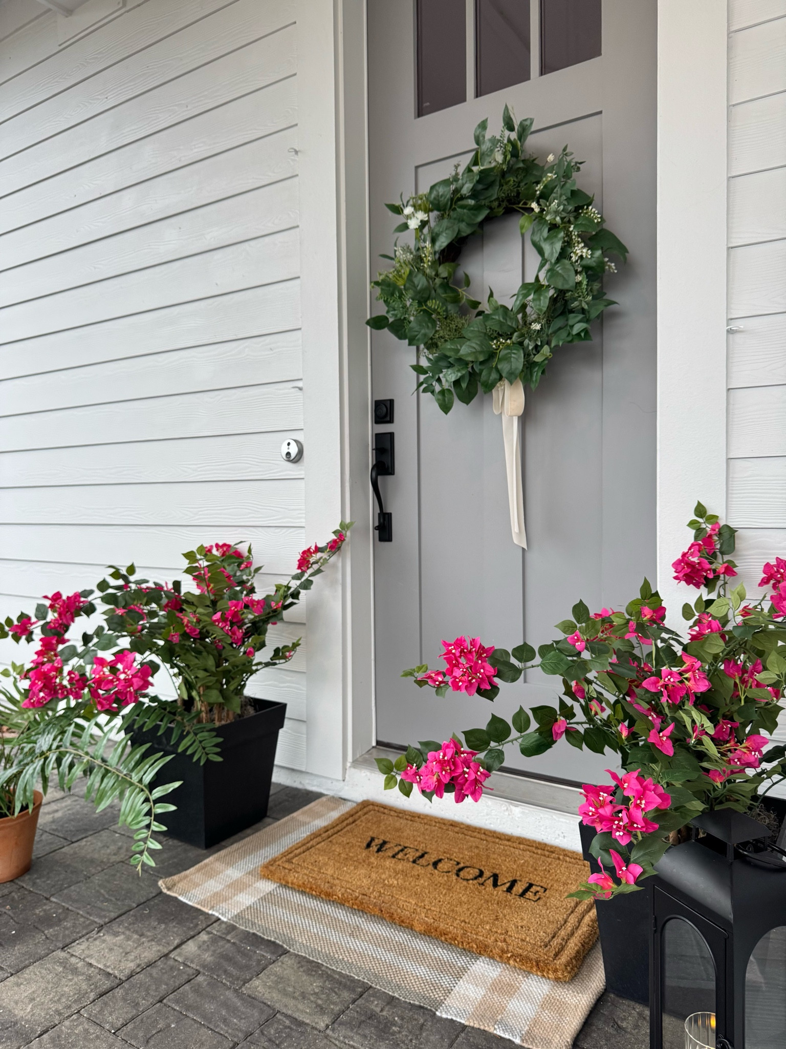 Shop my front porch! 

You never have to worry about
Keeping plants alive again with these super realistic faux pieces! 

#LTKStyleTip #LTKHome #LTKSeasonal