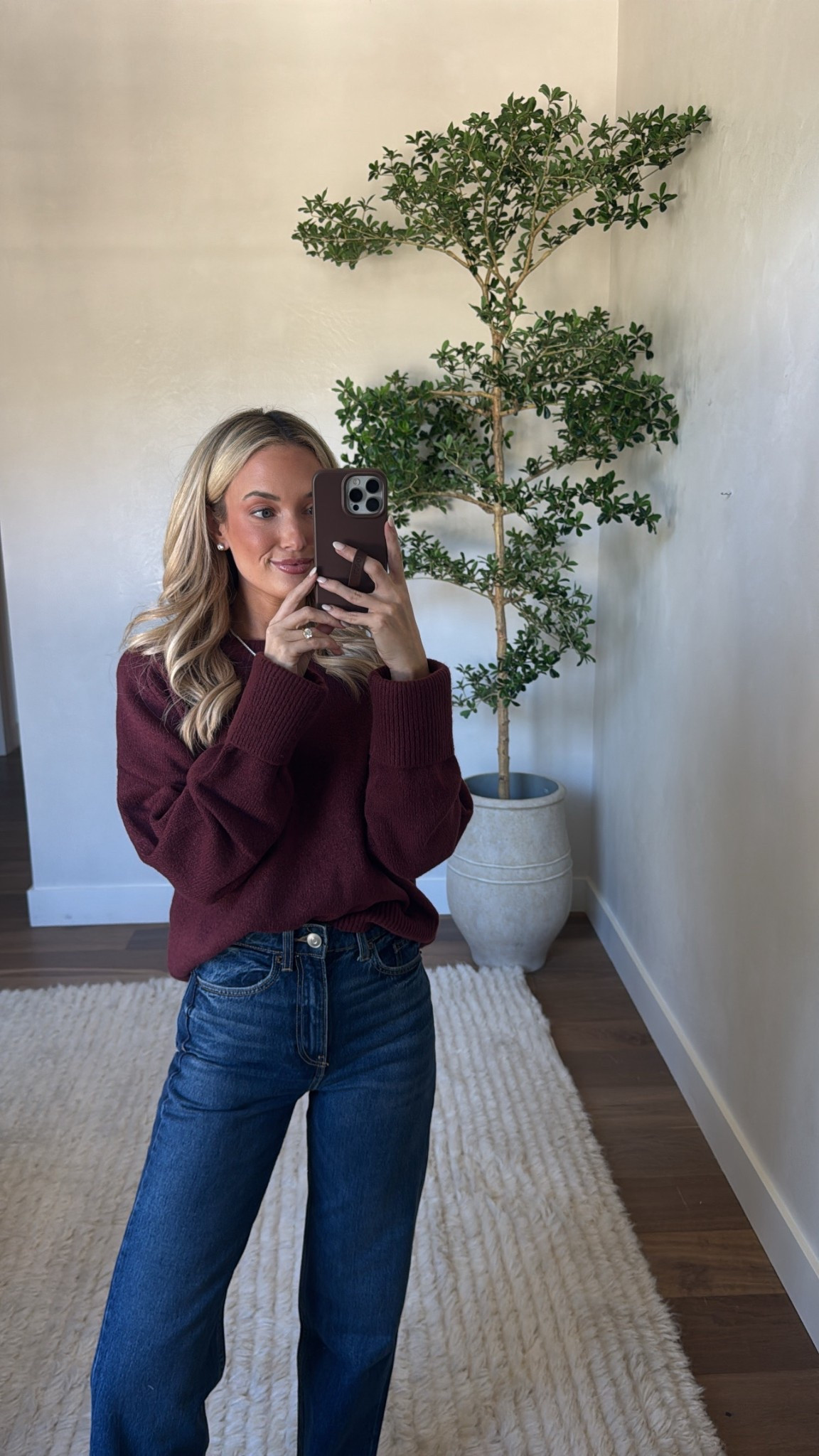 Code AFCHAMP
Wearing a S in the sweater @abercrombie #abercrombiepartner