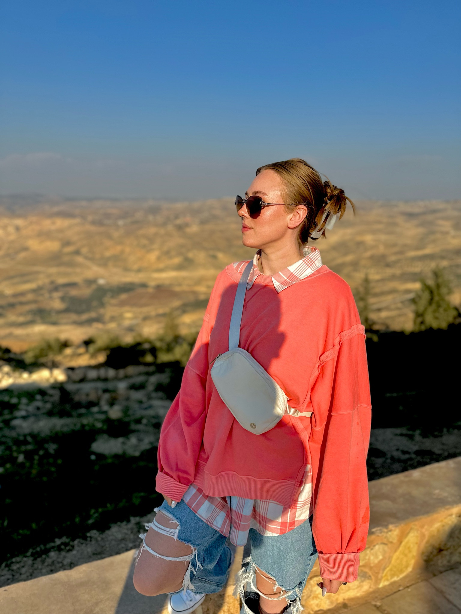 I couldn’t find the same exact sweater I’m wearing but it’s from aerie. Whole outfit is from American Eagle:)
Bag is lulu lemon everywhere belt bag, it’s sold out most places 

#LTKbeauty #LTKstyletip #LTKSeasonal