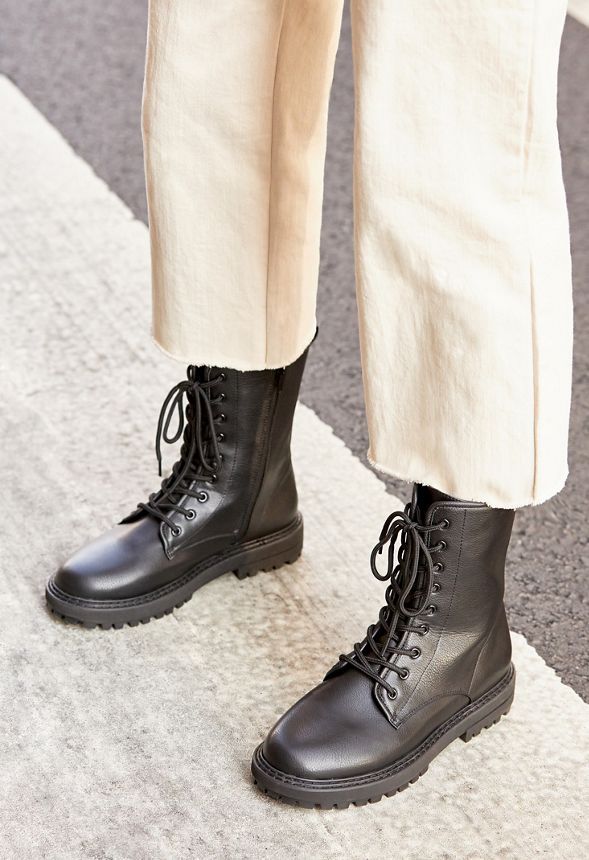 Elliot Lace up Boot | JustFab