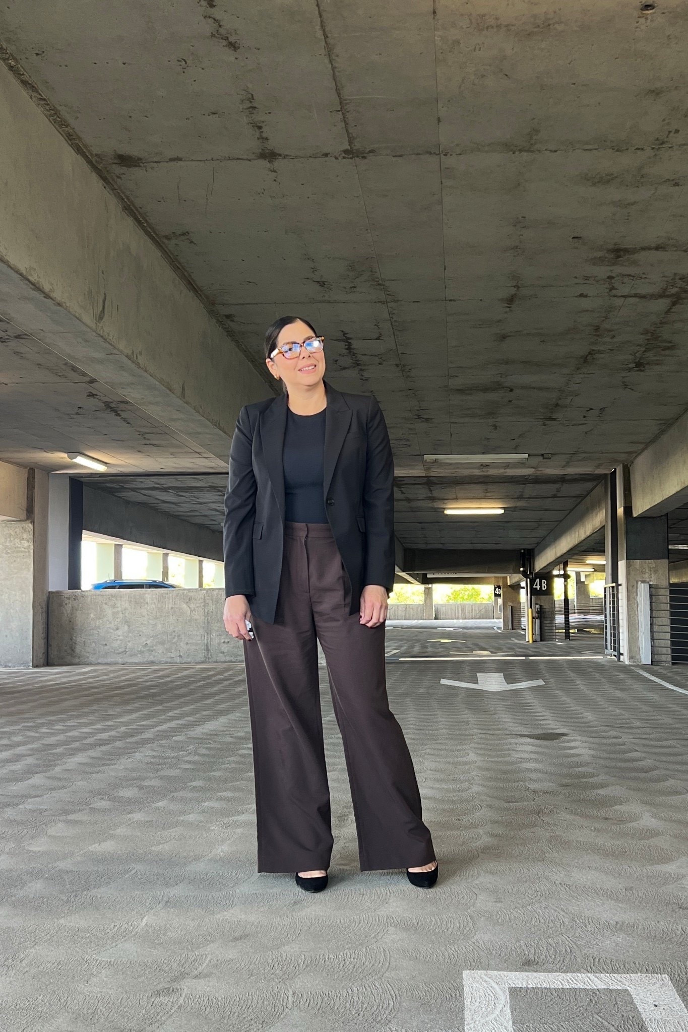 What I wore to work, what I wore to the office, workwear with brown trousers 

#LTKootd #LTKWorkwear #LTKMidsize