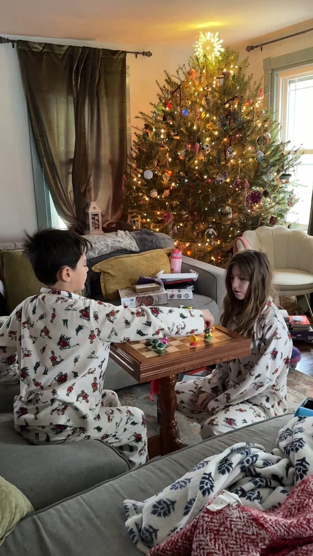 We got Joseph a chess table for Christmas & they’ve played so many times already! I don’t know how to play but they love it so much, I think it’s time I learn 🩷 We love table games & board games & this is such a great no screens option!

#LTKHome #LTKKids #LTKHoliday