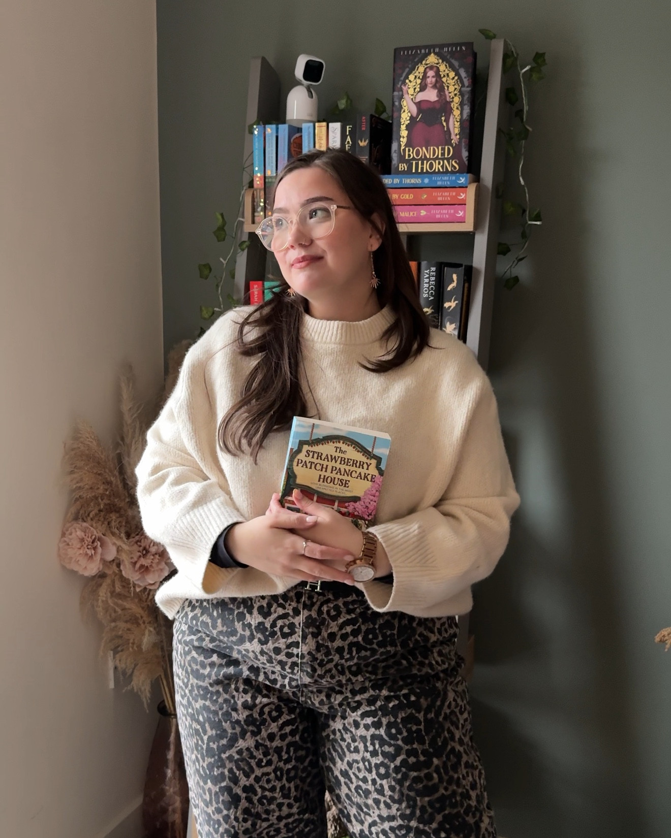 Leopard print jeans are a wardrobe staple! 🐆
#leopardprint #wideleg #jeans #midsizefashion

#LTKmidsize #LTKspring #LTKjeans