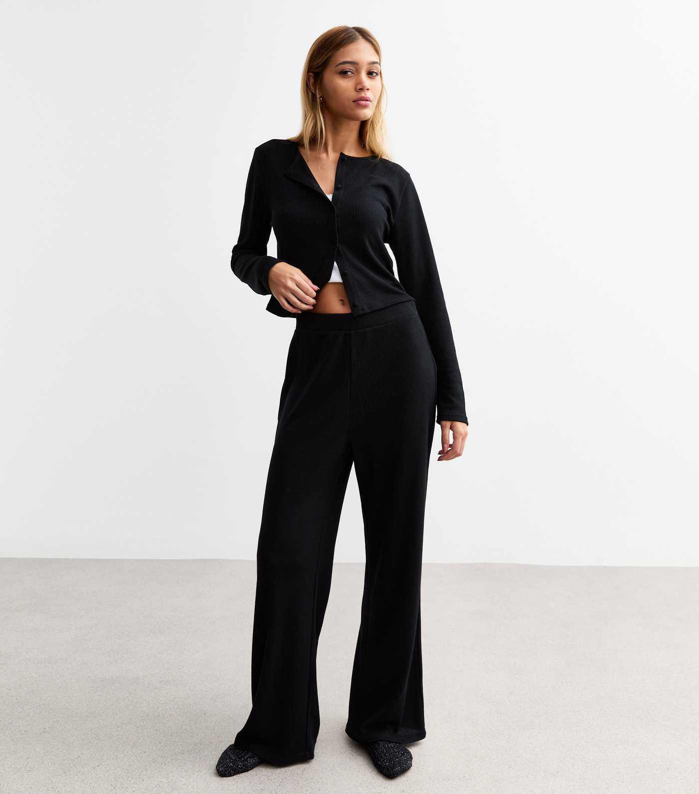 Black Waffle Rib Wide Leg Joggers
						
						Add to Saved Items
						Remove from Saved Items | New Look (UK)