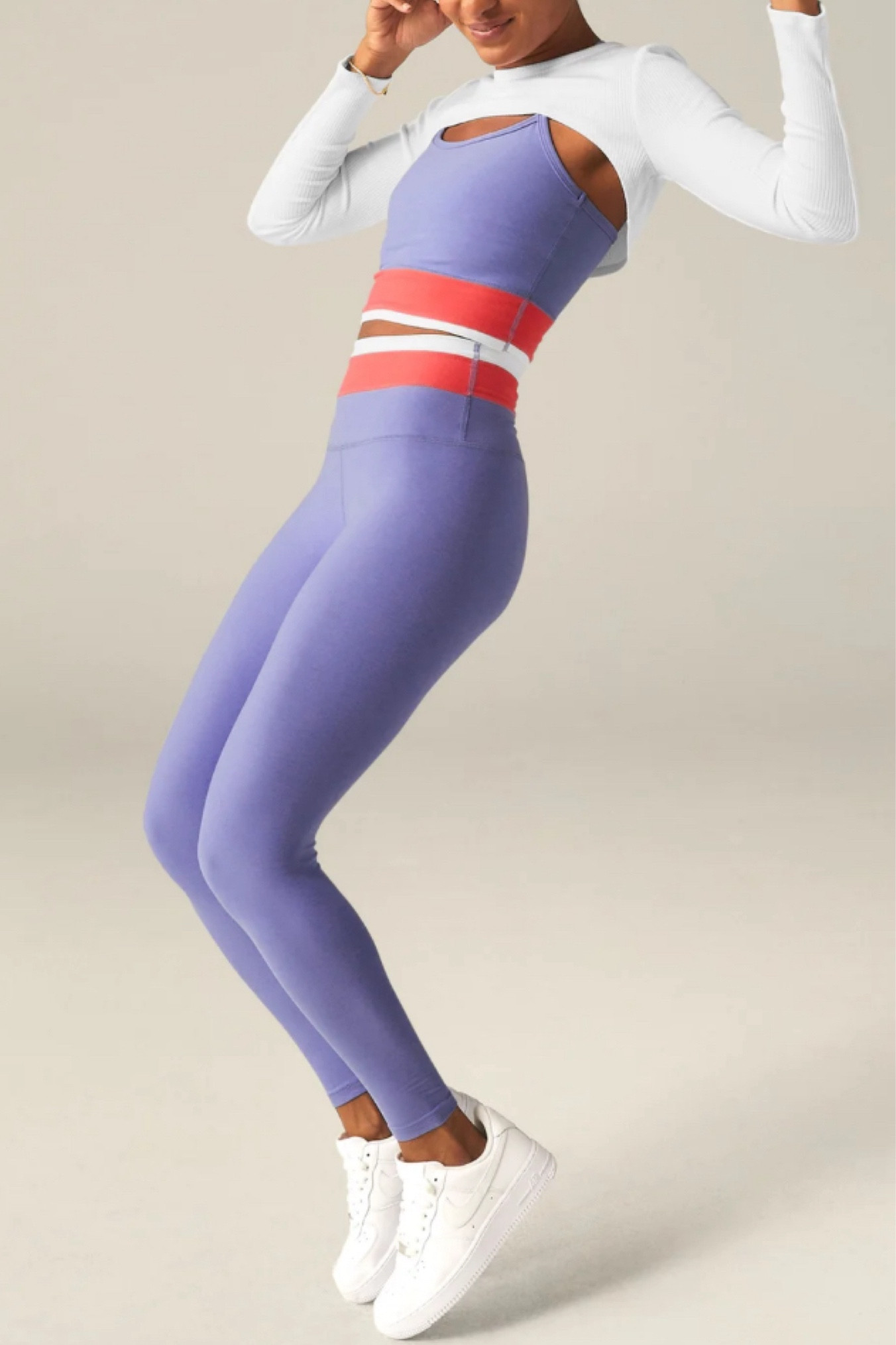 Women’s activewear, leggings, workout outfit, yoga, fitness

#LTKFitness #LTKActive #LTKFindsUnder100
