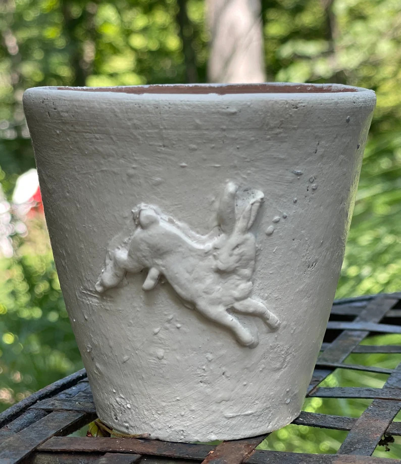 VINTAGE ENGLISH GARDEN Pot With Small Bunny - Etsy | Etsy (US)