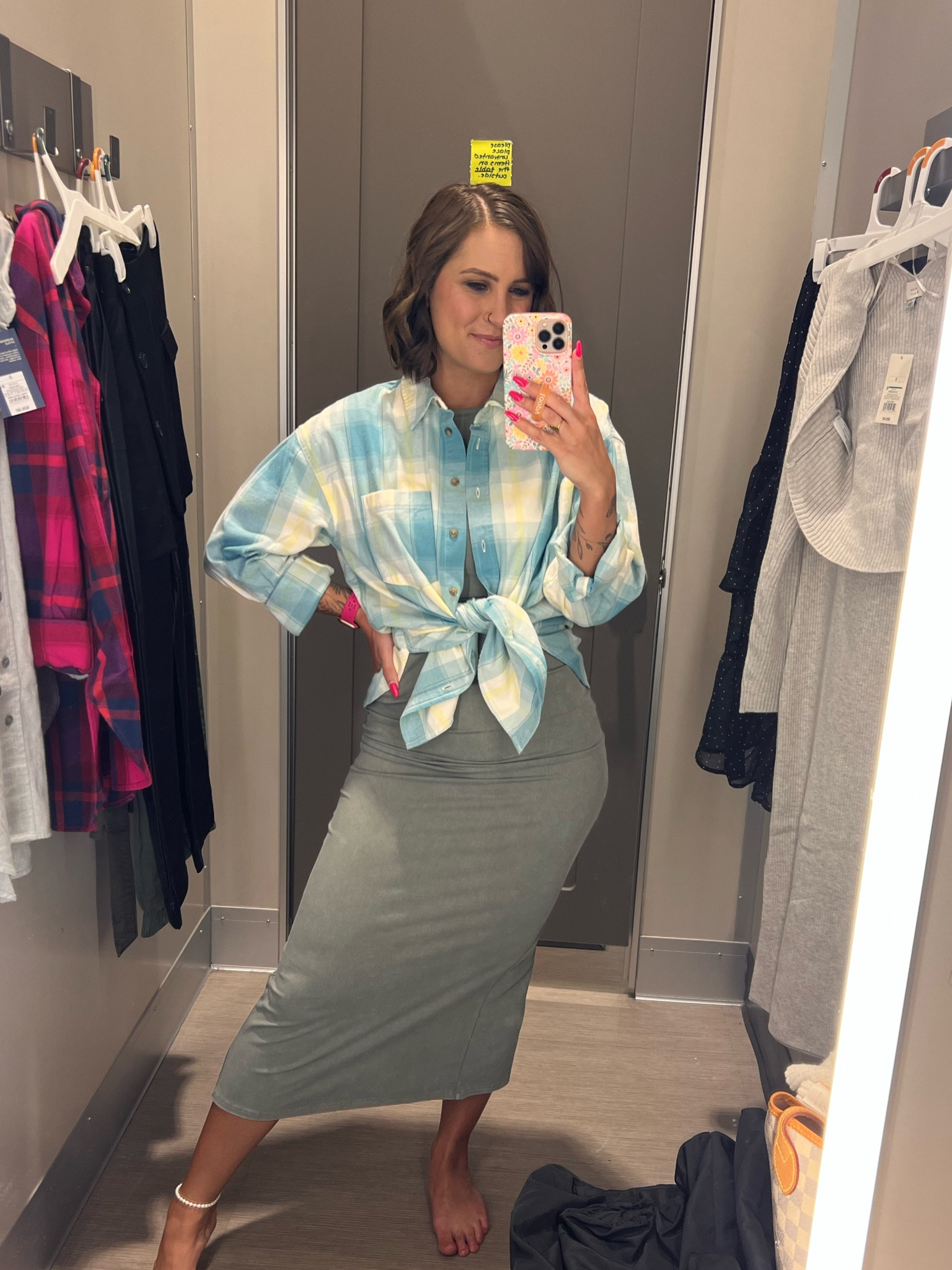 Loved the colors of this flannel. I’m wearing a medium but need a small. They are a little oversized  

#LTKFindsUnder50 #LTKSeasonal