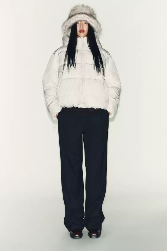 SHORT WATER-REPELLENT AND WINDPROOF HOODED ANORAK | Zara UK