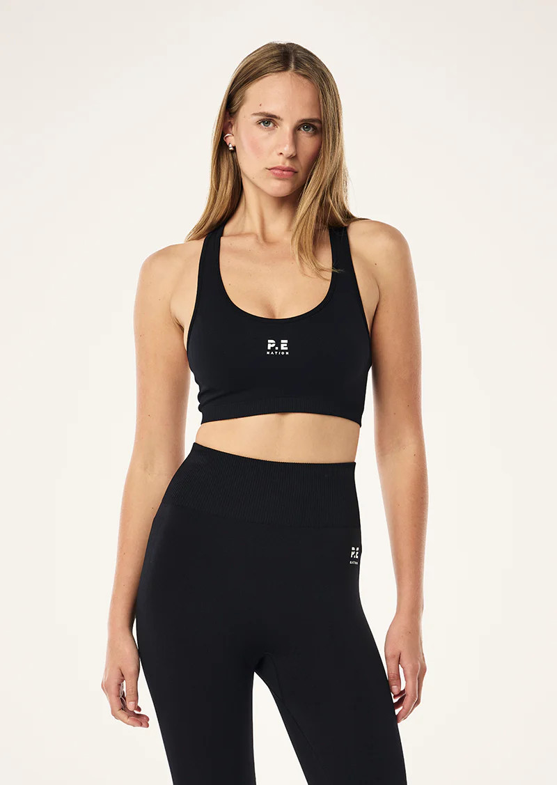 RESTORE SEAMLESS SPORTS BRA IN BLACK | P.E Nation AU