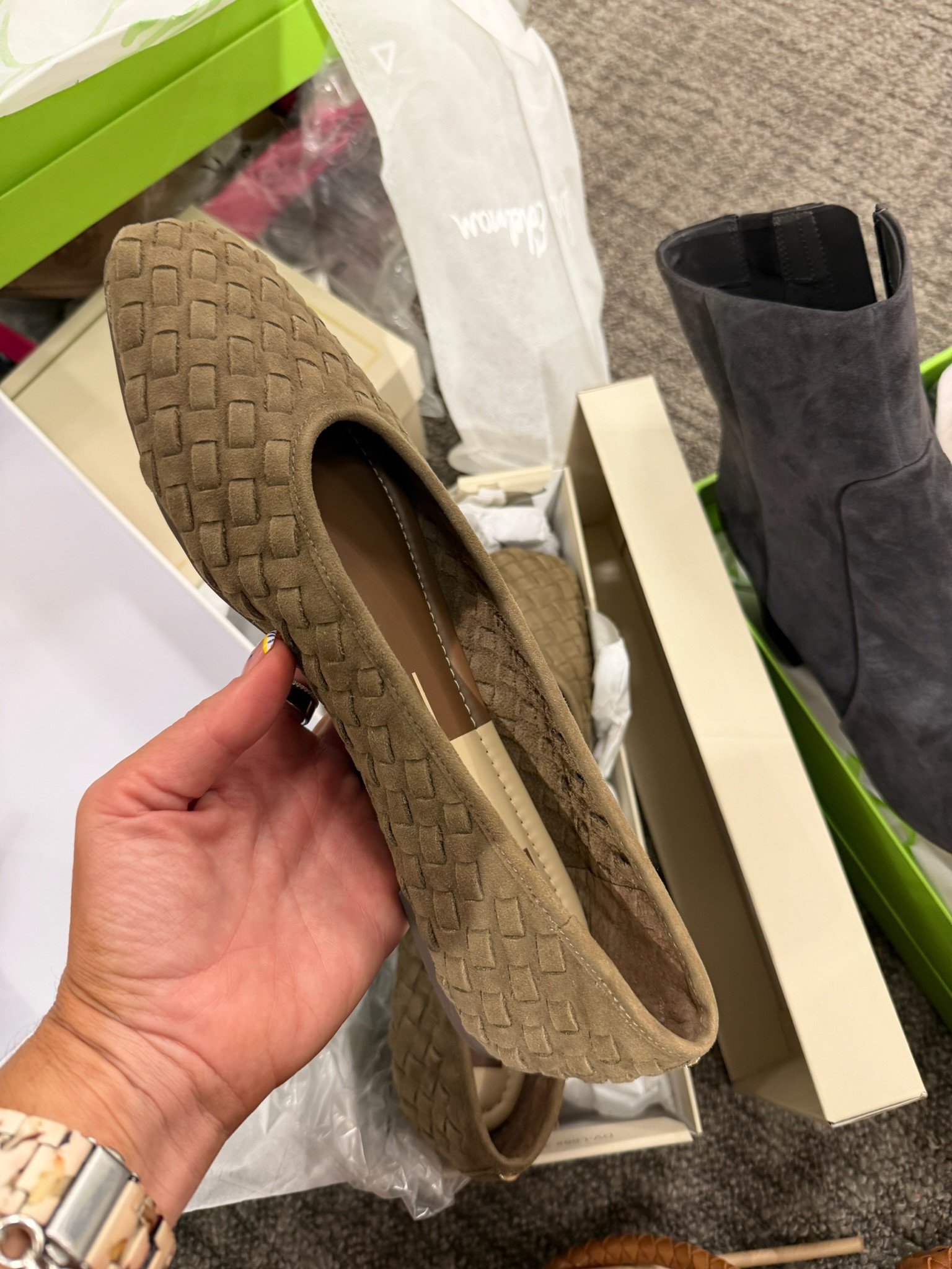Size 10, Nordstrom Anniversary Sale shoes, 

Fall shoes, work shoes, must have, trendy shoe, wide calf, boots, flats, slides, mules, slingback, heels

#LTKSeasonal #LTKOver40 #LTKSaleAlert
