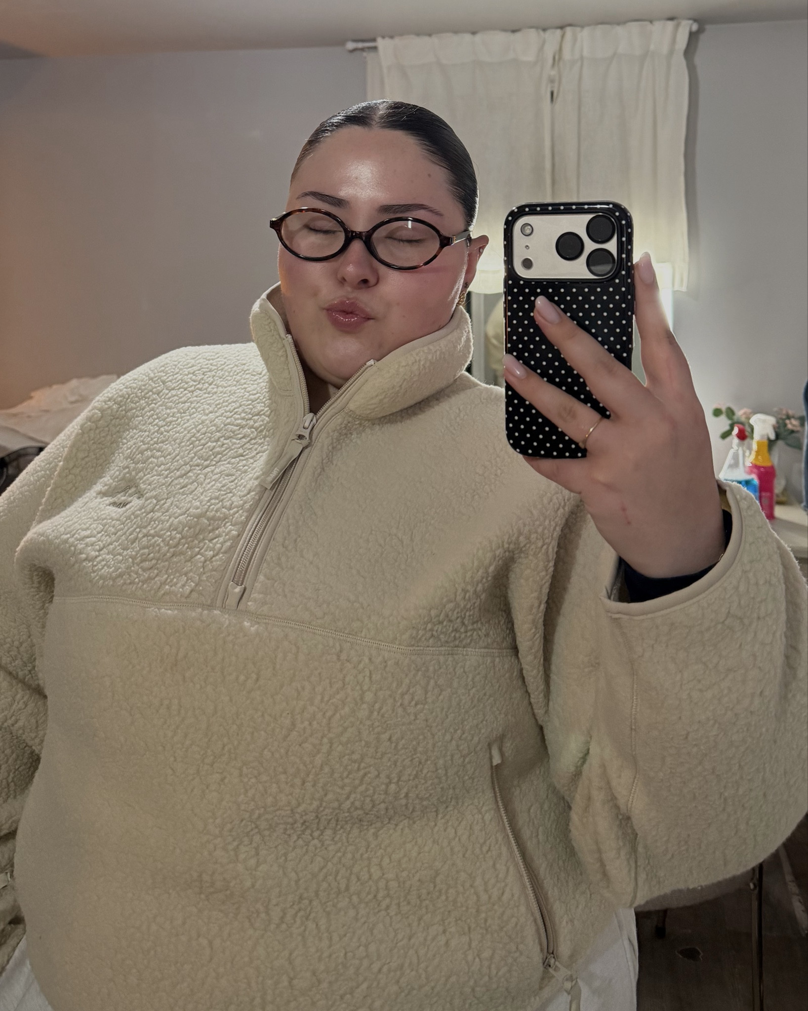 A few things I’m loving lately — easy, wearable & on repeat. 

#LTKbeauty #LTKplussize #LTKwinter