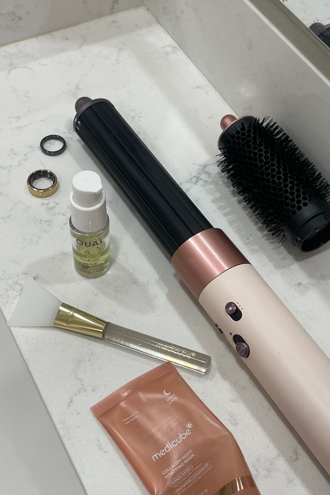 Dyson air wrap Medicube wrap mask ouai hair oil

#LTKBeauty