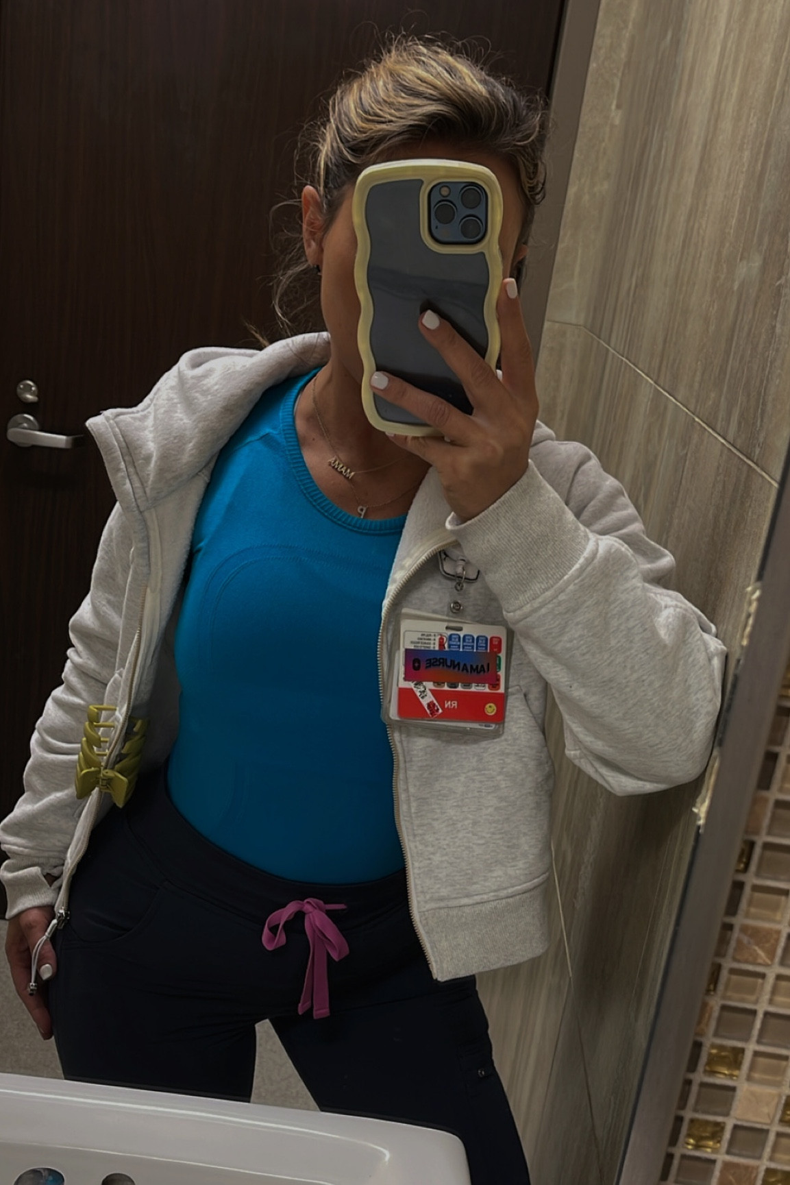 Nurse OOTD ✨ #scrubs #nurse #nurseootd #nursing #lululemon #figs

#LTKworkwear #LTKfit #LTKcurves