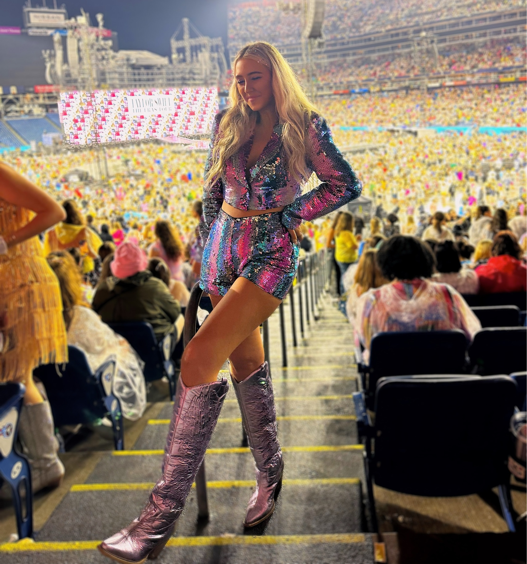 ERAS TOUR OUTFIT i’m so obsessed with this!!! shorts are sold out right now but will update if they restock!!

#LTKstyletip #LTKshoecrush #LTKFind