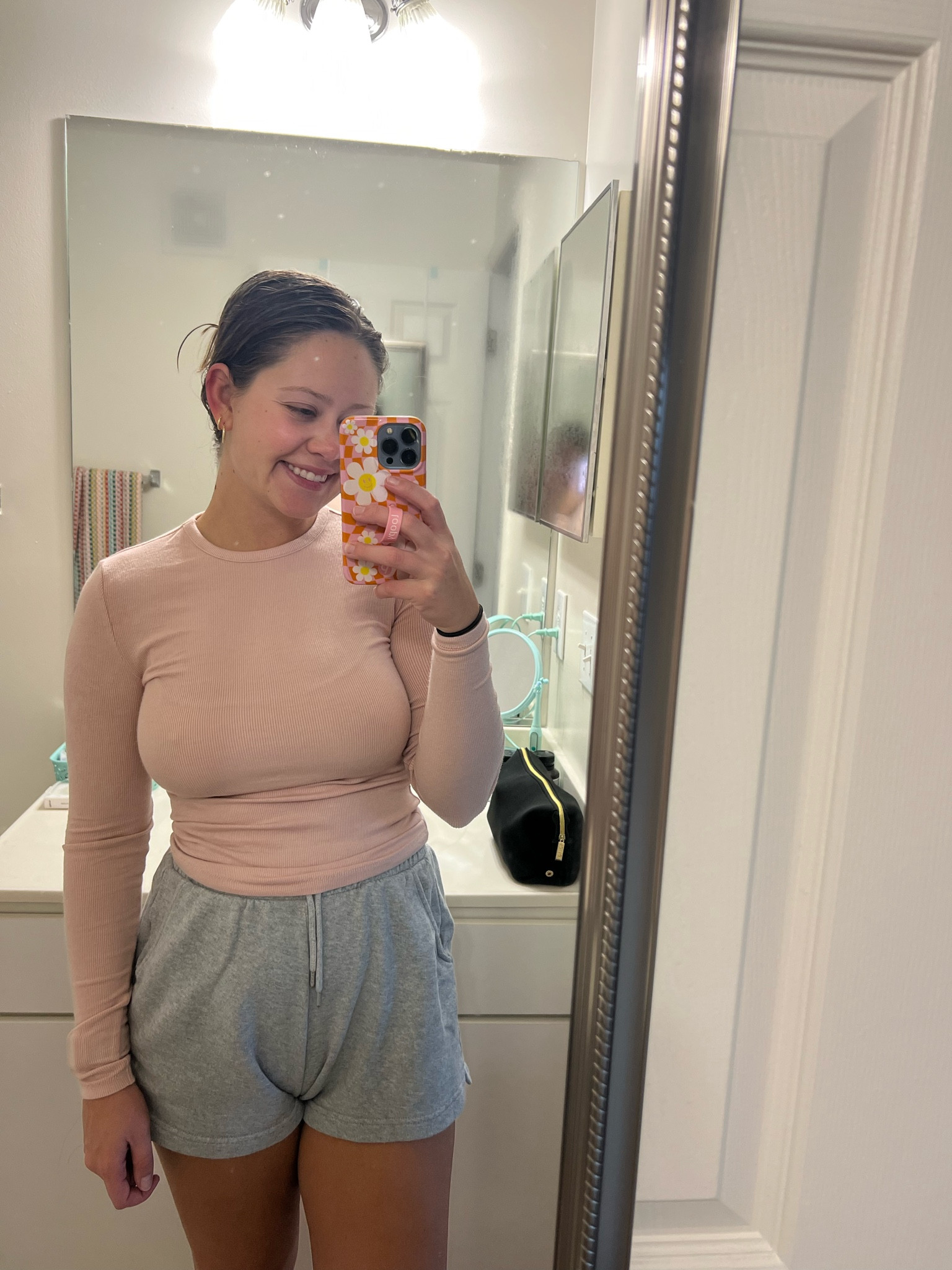 Nuuds slinky rib long sleeve! So stretchy! 

#LTKStyleTip #LTKSeasonal #LTKFindsUnder100