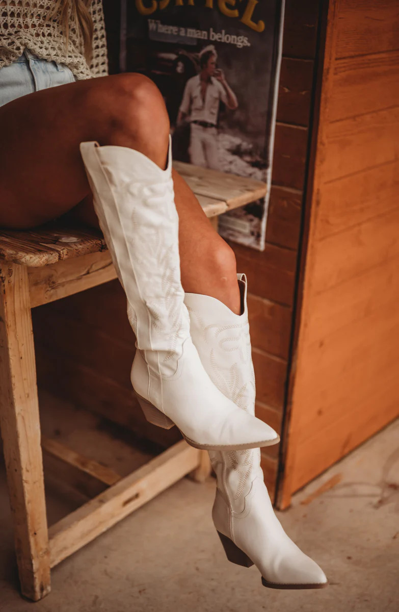 PRE-ORDER: Feel the Attraction White Cowgirl Boot | Apricot Lane Boutique