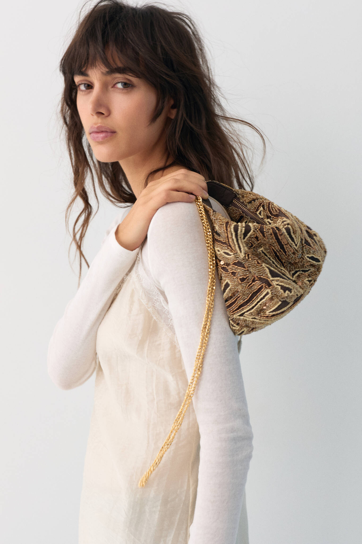 Beaded bag - Pull&Bear United Kingdom | PULL and BEAR UK