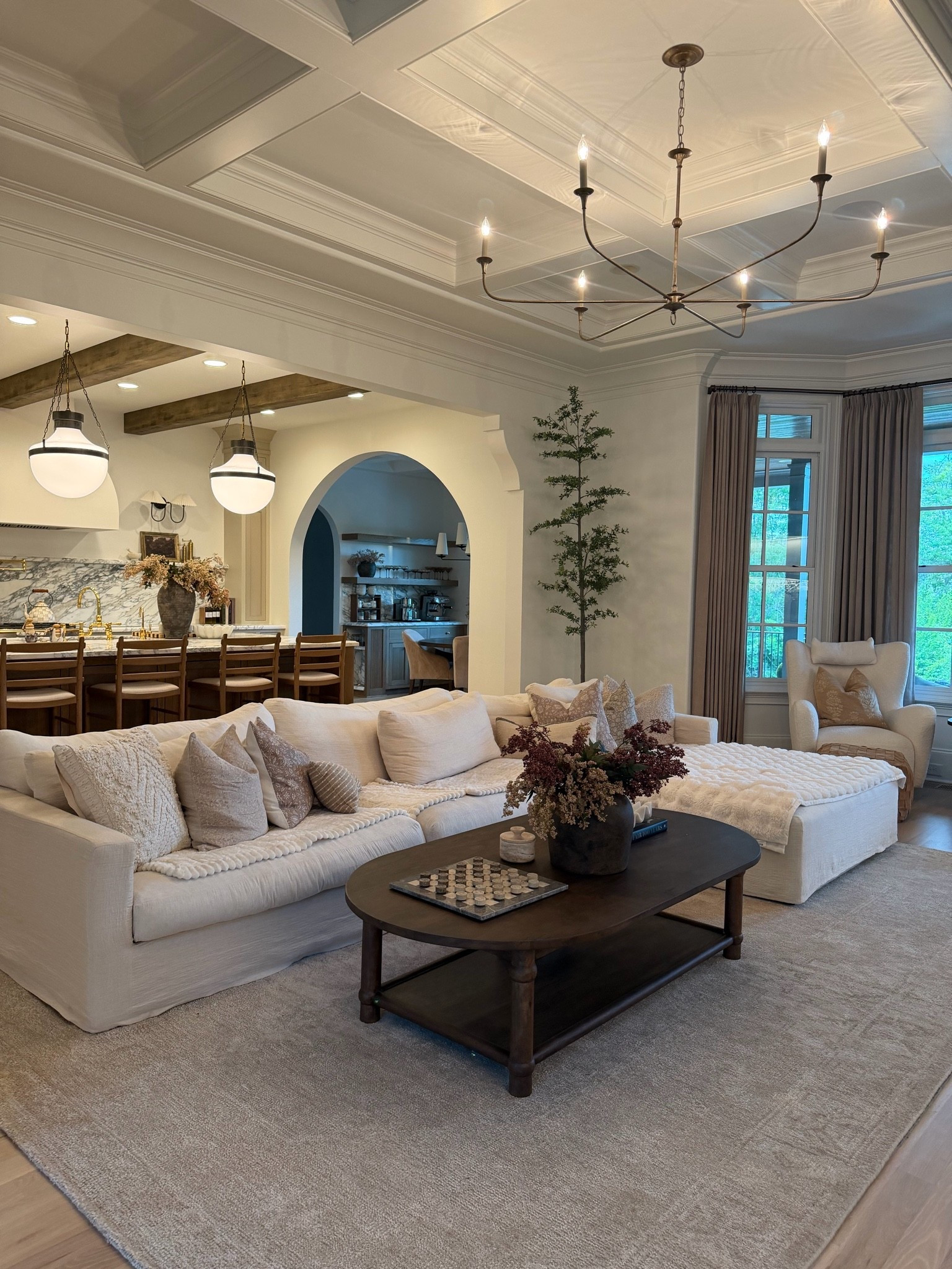 Just linked my new coffee table, lighting and rug