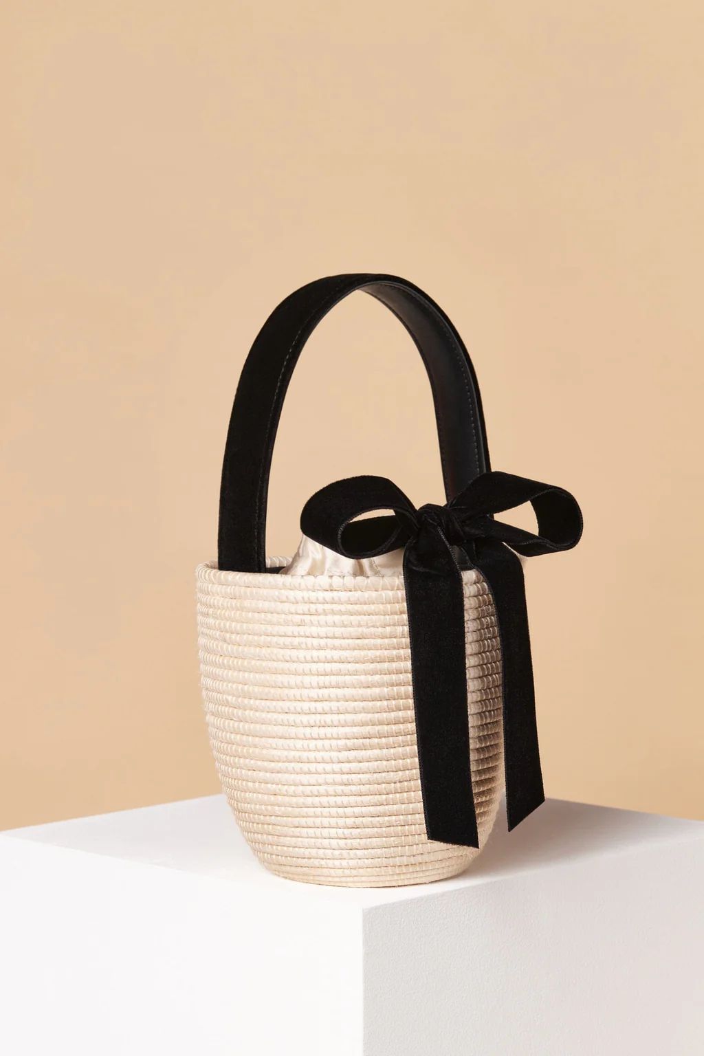 Party Pail with Velvet Bow - Ivory / Black | Cesta Collective