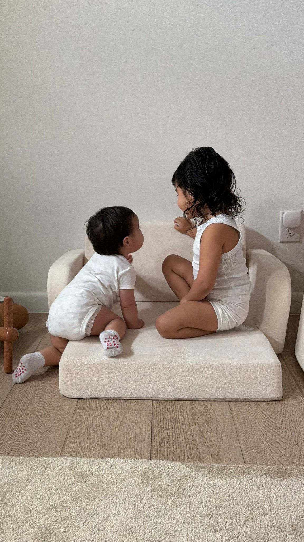 toddler couch 🛋️ 