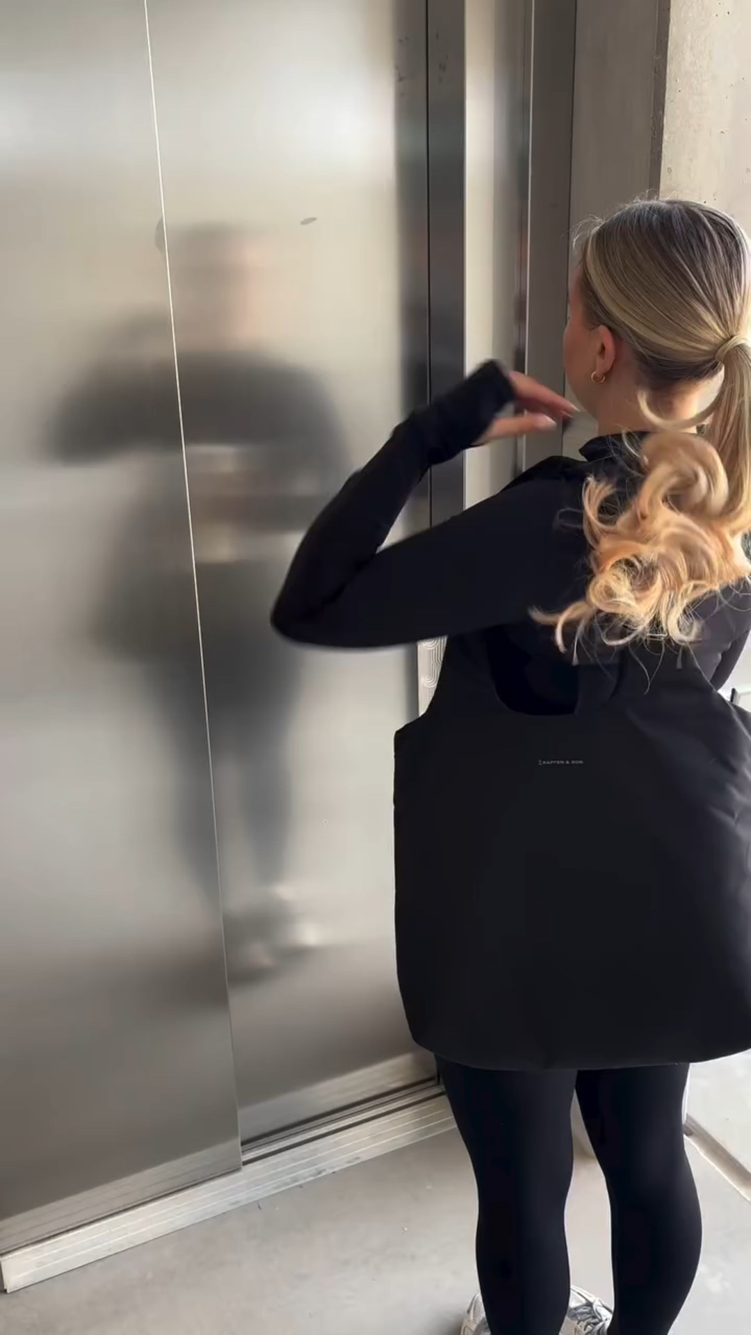 the cloud bag you need ☁️ „Skara Cloud“ by @kaptenandson.de #anzeige