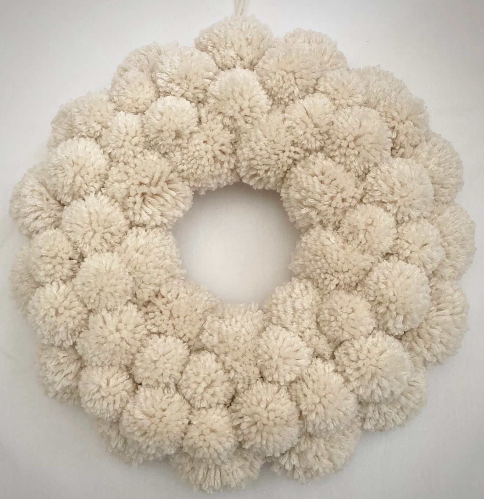 Creamy White Pom Pom Wreath / Winter Xmas Gifts / White - Etsy | Etsy (US)
