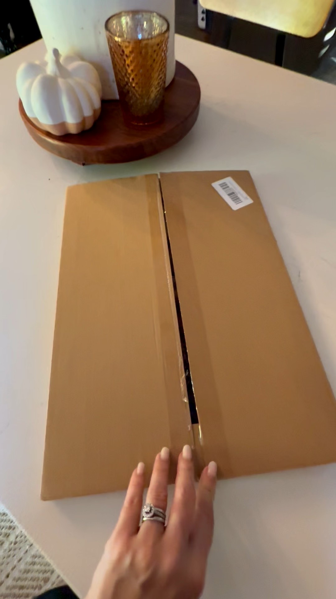 I absolutely love this print from Amazon. 

#LTKFindsUnder50 #LTKHome #LTKStyleTip