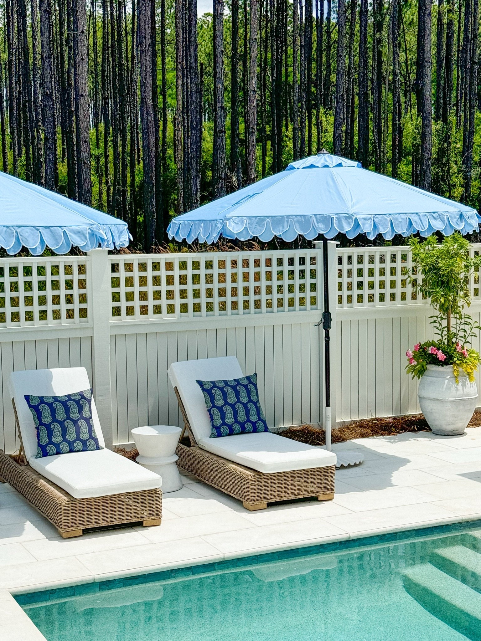 Outdoor pool and cabana  inspo 🙌🏻🙌🏻

#LTKdayinmylife #LTKSeasonal #LTKHome