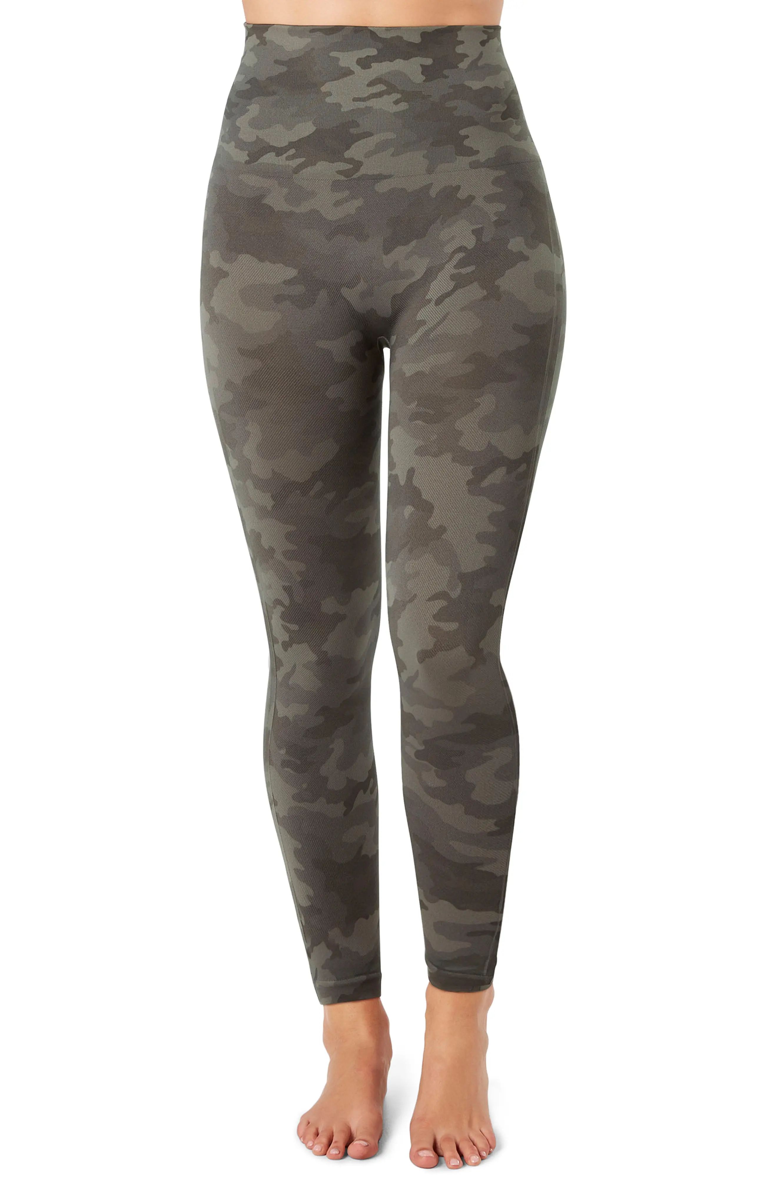 Women's Spanx Look At Me Now Crop Seamless Leggings | Nordstrom