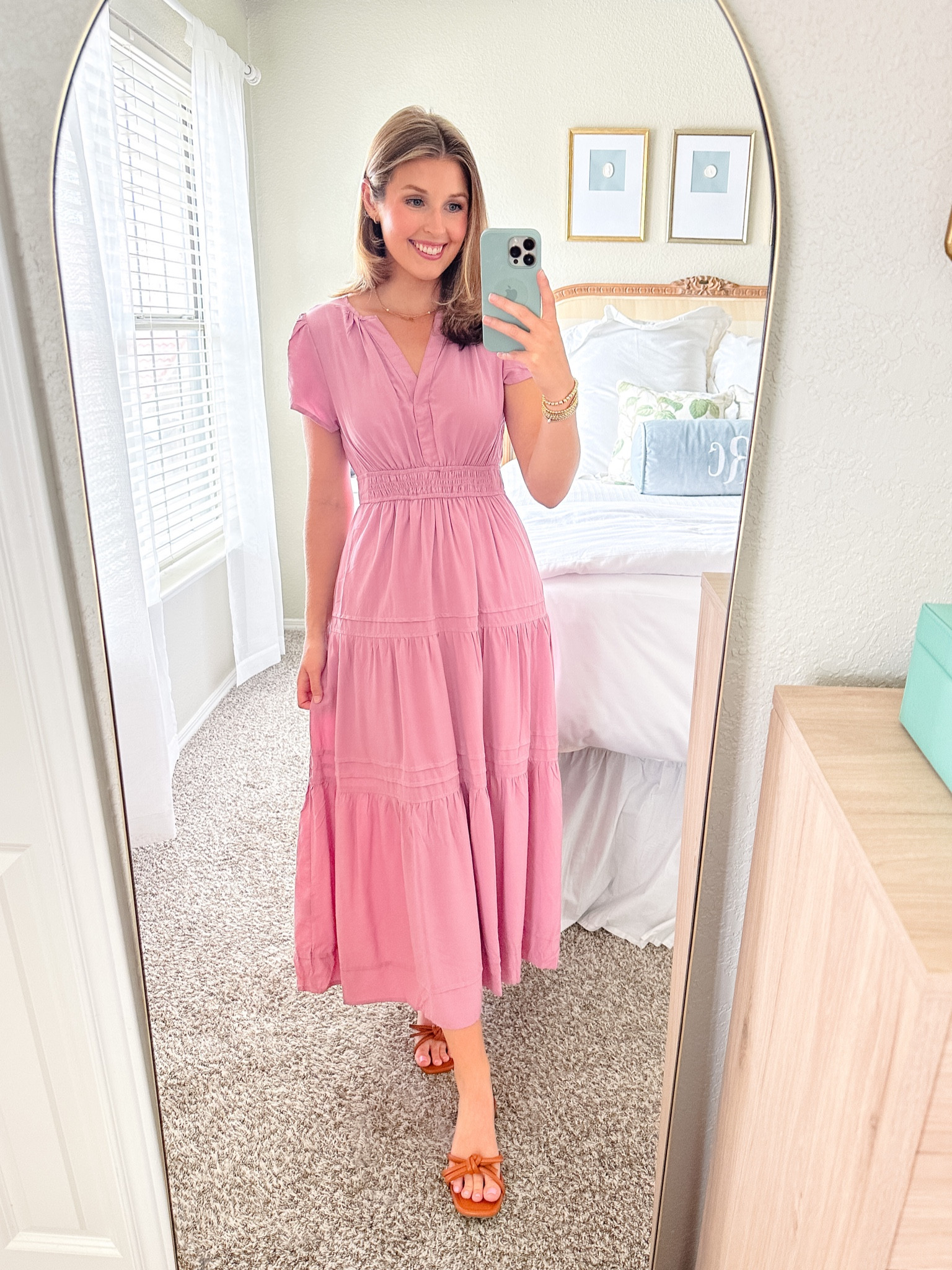 Wearing a size small!

Midi dress // teacher dress // work dress // sleeves // 

#LTKSeasonal #LTKstyletip #LTKworkwear