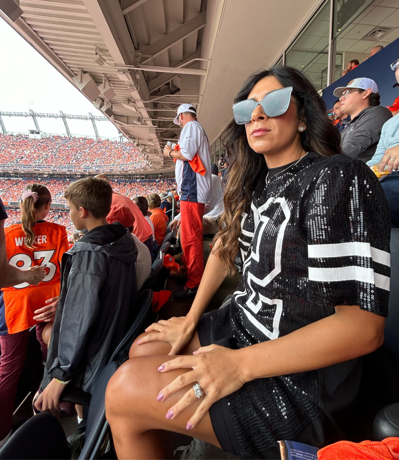 What I wore to an NFL game. Kept it fun with some sparkle. Also wore an oversized Jean jacket and clear stadium purse  

#LTKActive #LTKFitness #LTKSeasonal