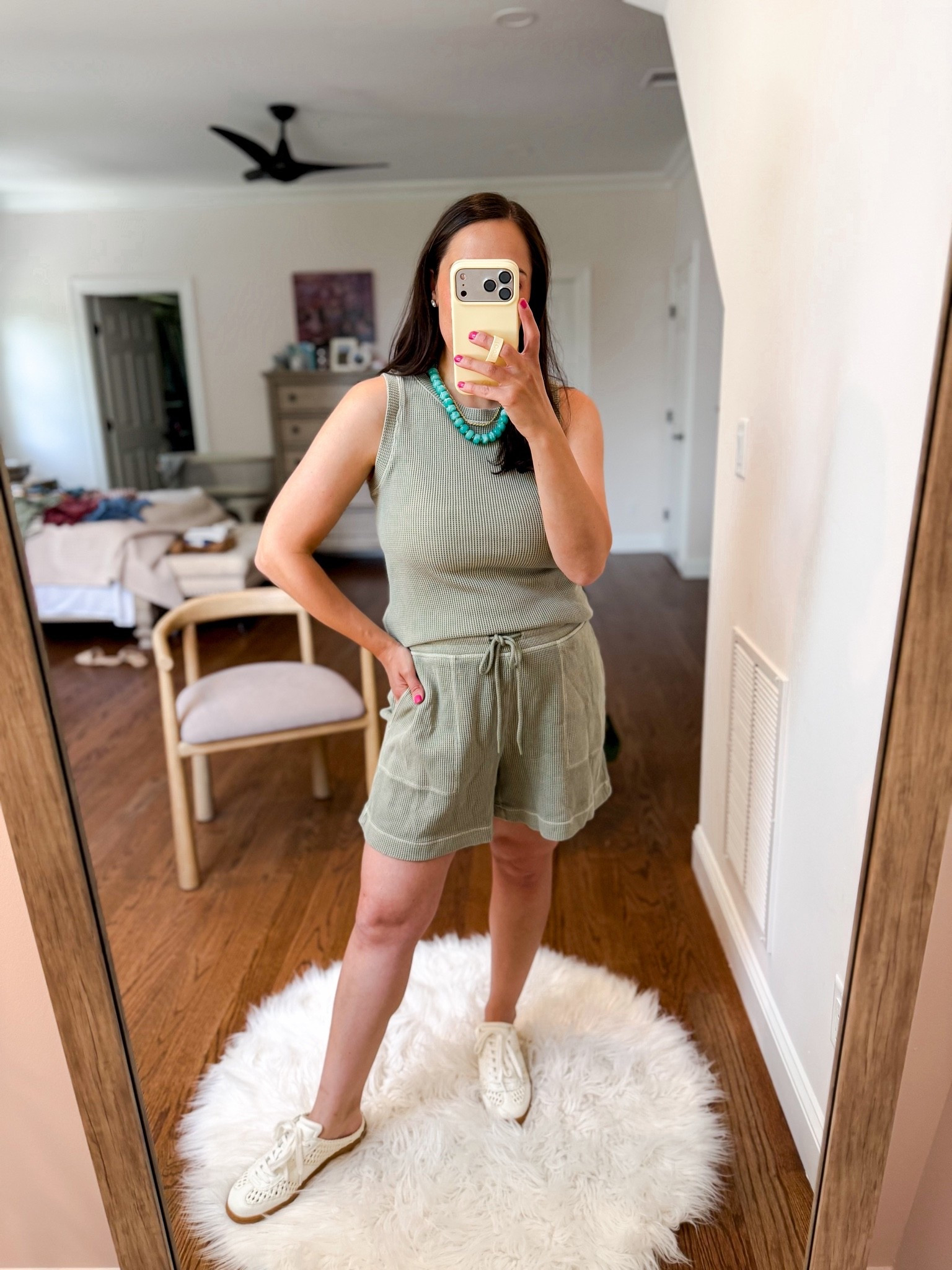 Lou and grey matching set
Top: small
Shorts: medium

#LTKSaleAlert #LTKootd #LTKmomlife