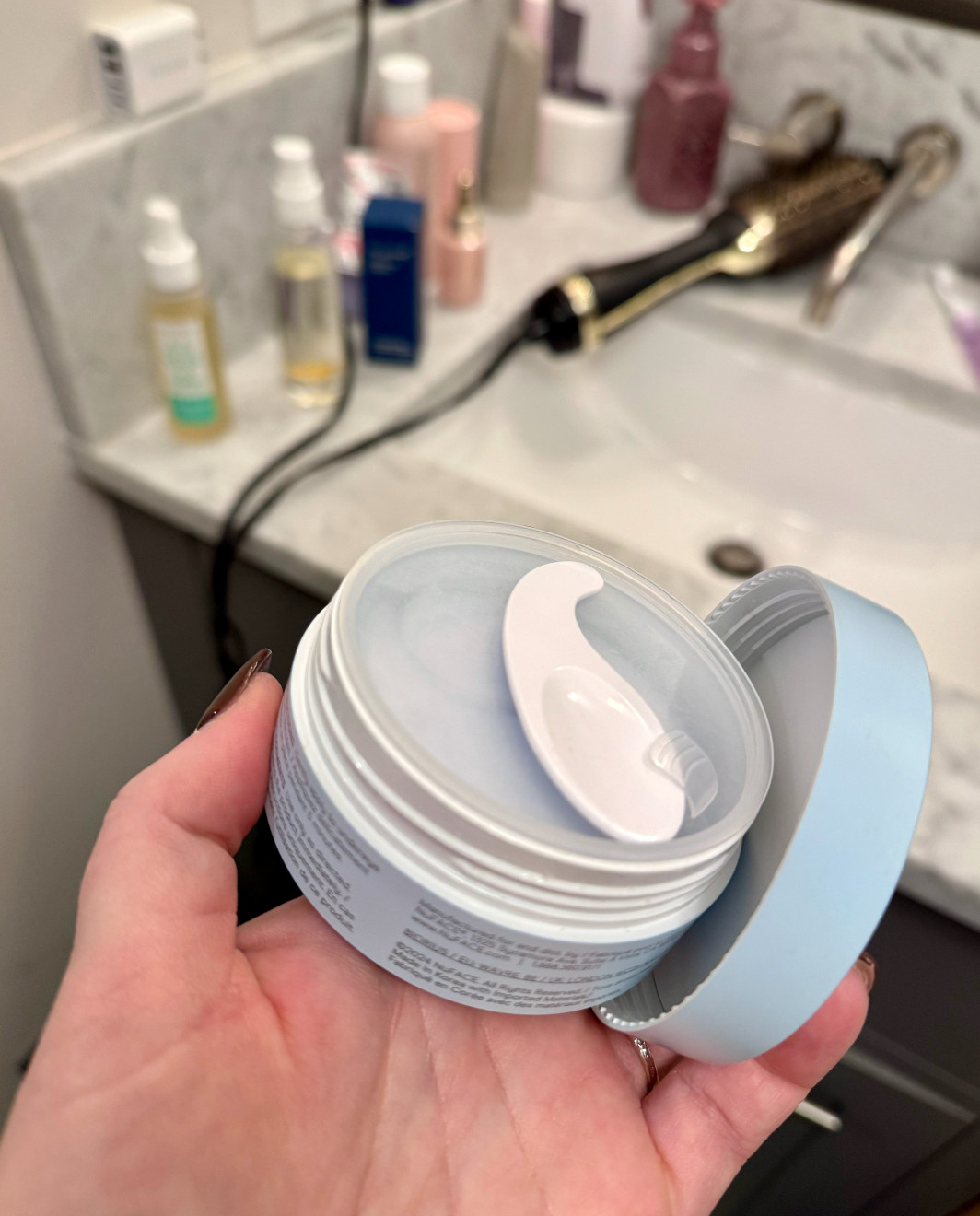 Some of my favorite Terez & Honor must have!! A few are even on sale, and they always bring my skin back to life! 

#sponsored #skincare #beauty

#LTKselfcare #LTKBeauty #LTKOver40