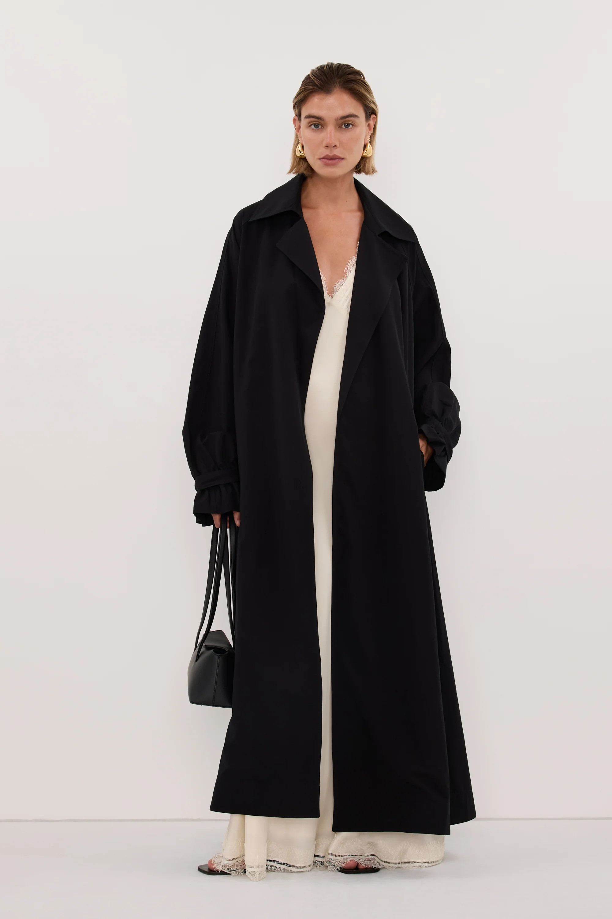 NINA BLACK LIGHTWEIGHT TRENCH | DISSH