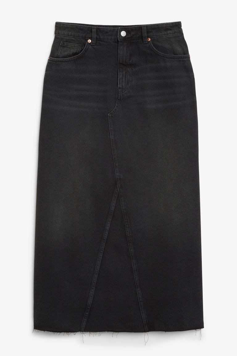 Freyed hem denim skirt | H&M (UK, MY, IN, SG, PH, TW, HK)