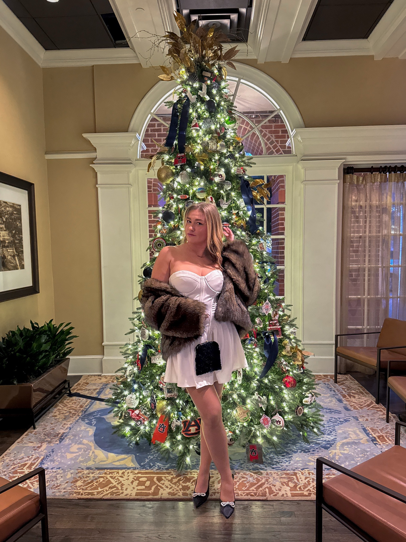 Holiday party look for those who don’t want to wear red! 🎄 

#LTKSeasonal #LTKHoliday #LTKMidsize