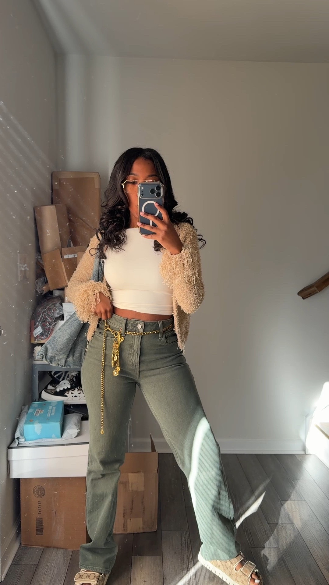 Today’s OOTD for a very fun side quest. @abercrombie @Zara gonna get me together every single time.

#LTKootd #LTKgrwm #LTKdayinmylife