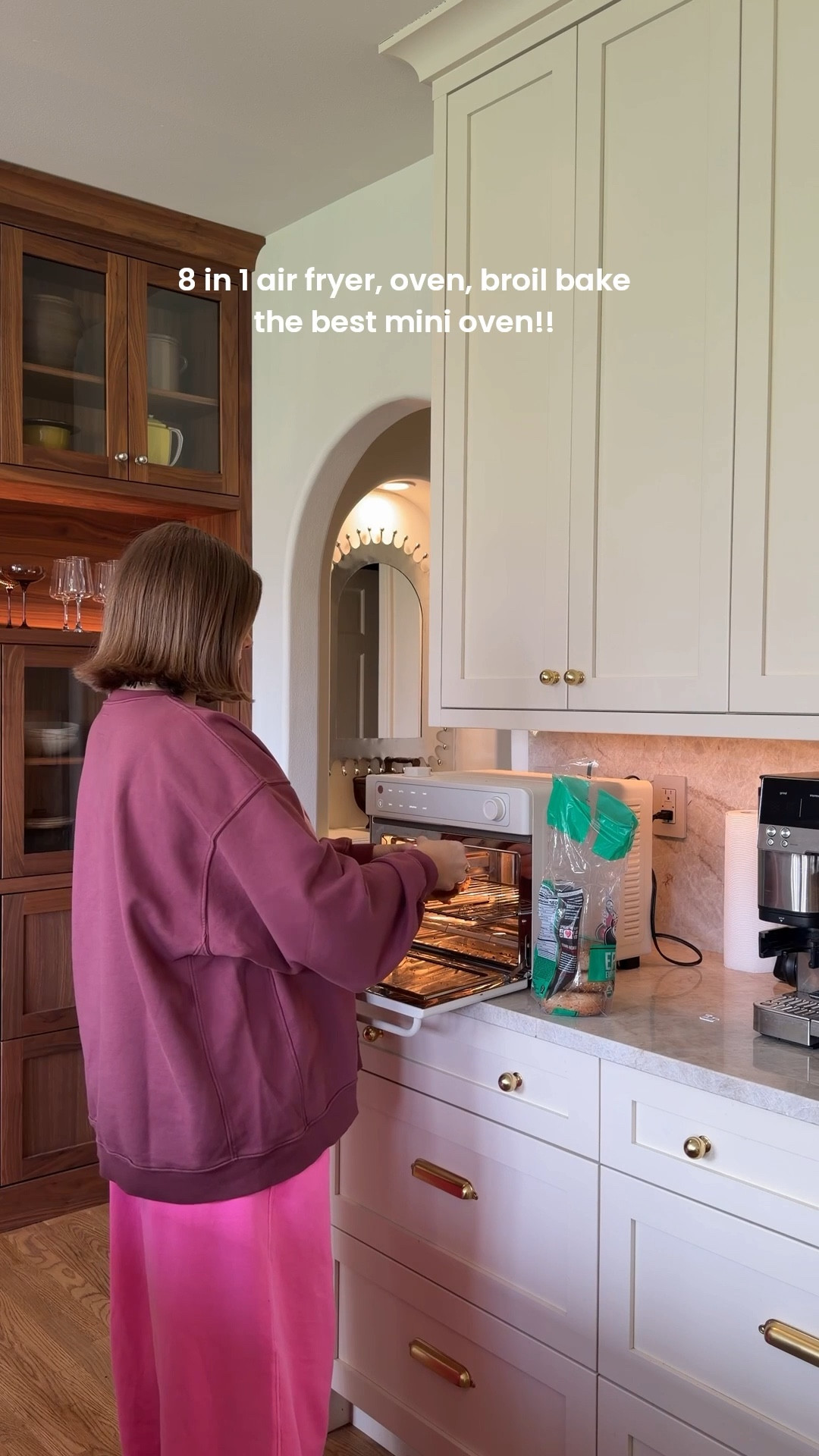 This has been our oven for the past several months lol it’s so amazing can cook anything, heats up fast, aesthetically pleasing and also practical!! Brand is also non toxic which we love 


#nontoxic #oven #ourplace #kitchen #home 
