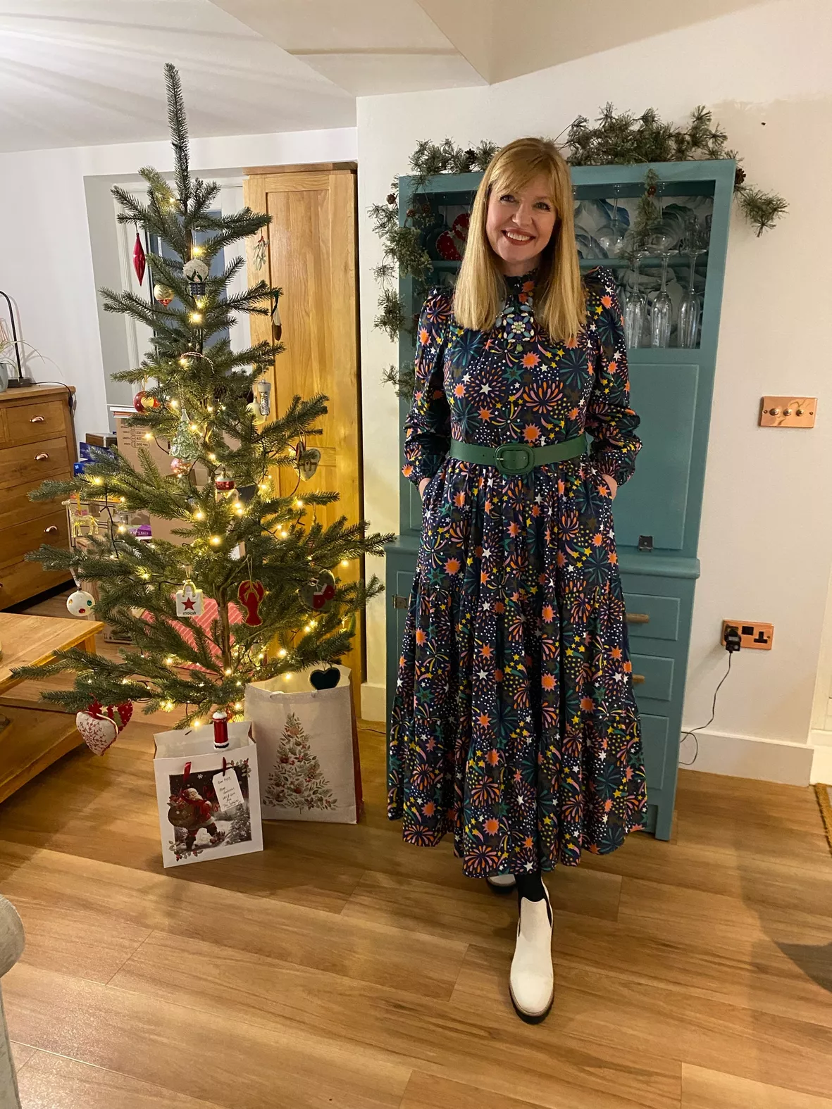 boden holiday dresses BABY 0/3 dress Mini Boden the embroidery detail was designed in Mini Boden floral bow front