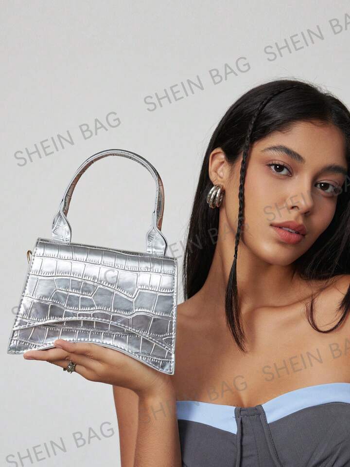 Mini Crocodile Pattern Flap Handbag | SHEIN