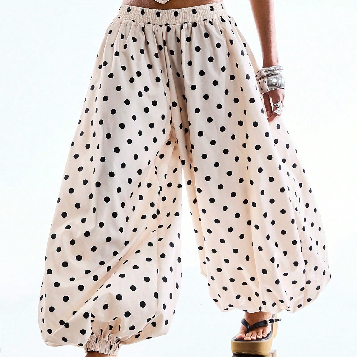 LYSMO 2026 New Arrive Minimalism Spring/Summer Women's Fashion Butter White Vacation Casual Polka Dot Print Lantern Pants Summer For Women Casual For Women White Pants Balloon Pants Back To School, Graduation, Streetwear | SHEIN