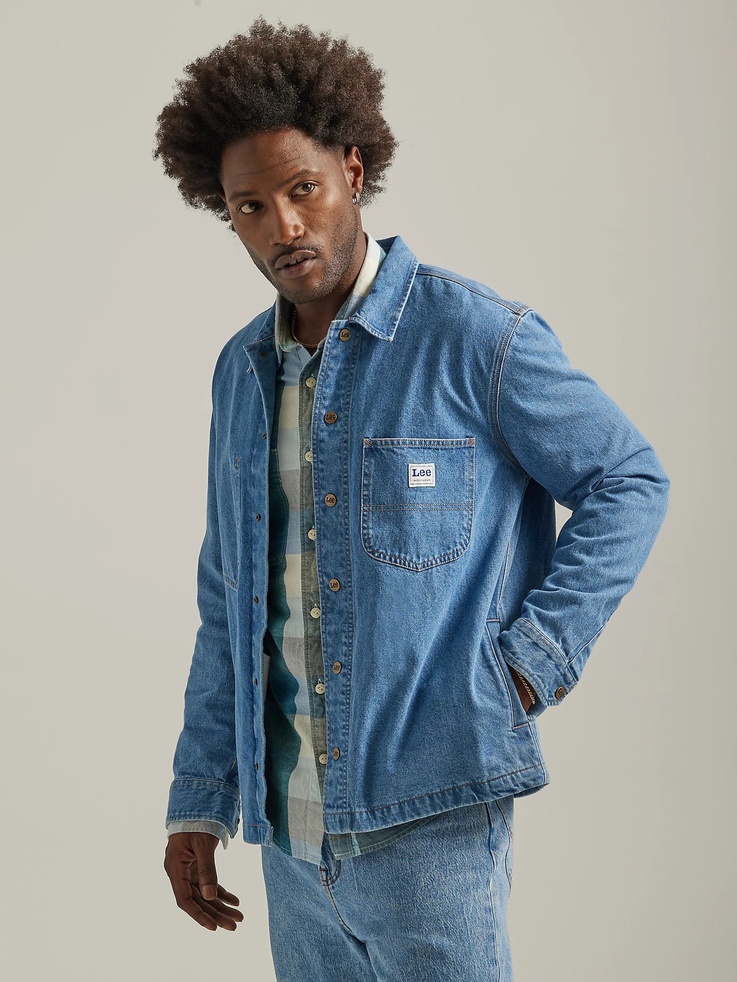 Men's Workwear Loose Fit Denim Overshirt | Men's Tops | Lee® | Lee Jeans