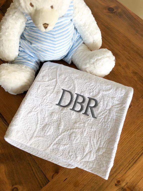 White Baby Blanket with Name, Personalized Baby Quilt, Monogrammed Baby Quilt, Newborn Baby Gift,... | Etsy (US)