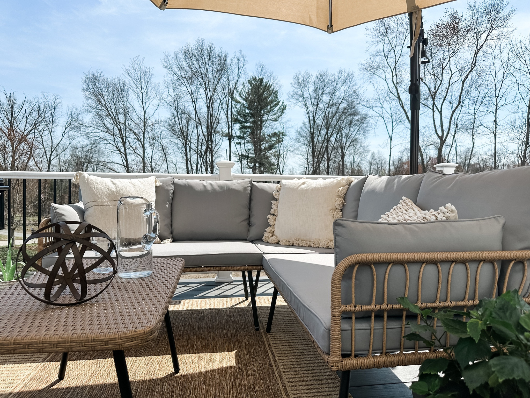 Outdoor Patio/ deck L-shape sofa

Neutral style, patio furniture, summer time, patio refresh, outdoor living, amazon home, neutral home 

#LTKFind #LTKfamily #LTKhome