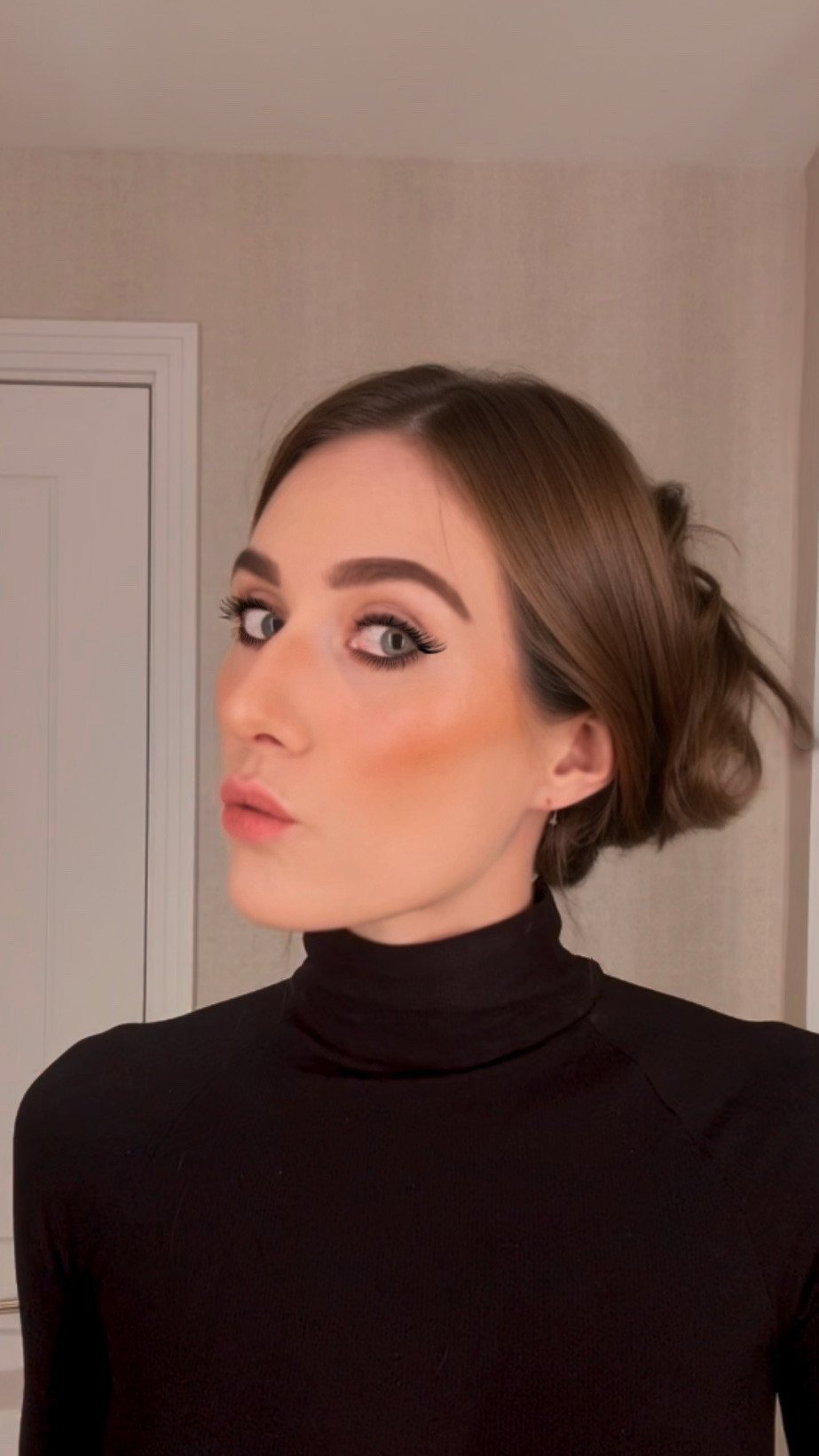 ‼️ Guess in the comments and win 2 Charlotte Tilbury products! 🎁
Ps it’s ok to be a little imperfect 😉


#LTKGiftGuide #LTKBeauty #LTKgrwm