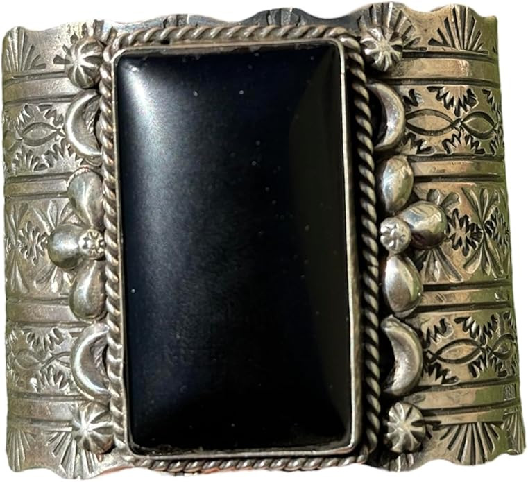 Mens Navajo Native American 925 Sterling Silver Black Onyx Cuff Bracelet. CY, Medium | Amazon (US)